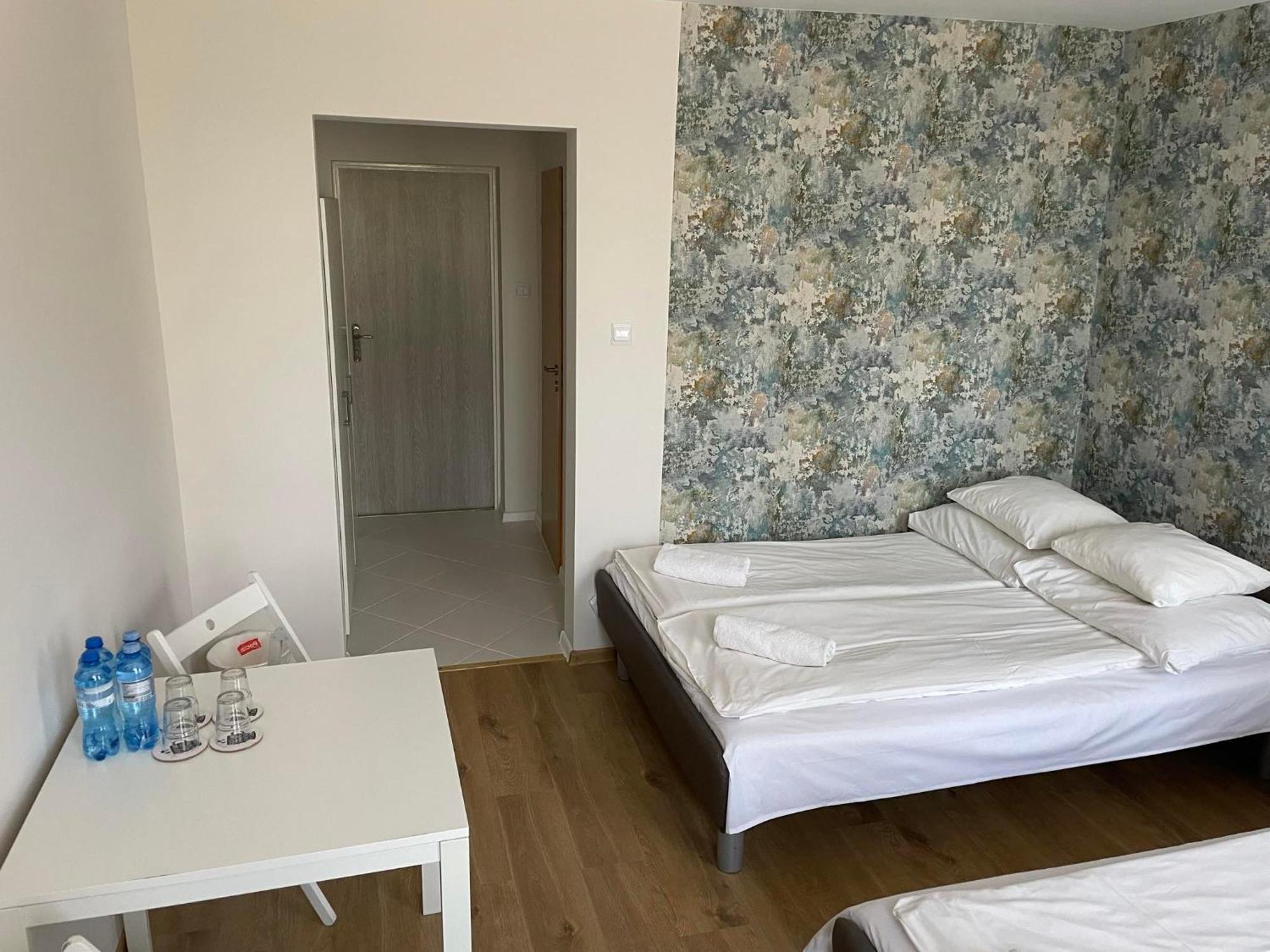 Apartament Mozaikowy Piec Ślesin Zewnętrze zdjęcie